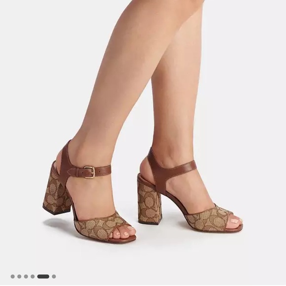 COACH Women Shoes
Khaki Sig C/Saddle
Marla Sandal In Signature new size 7/5. #16 - Picture 5 of 10